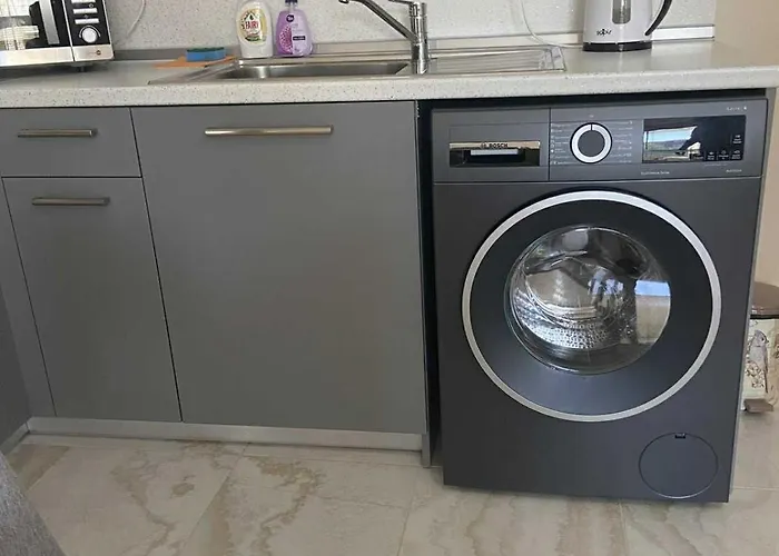 в затворен комплекс артур гр влас